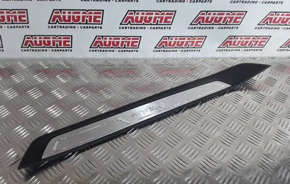 BMW X1 E84 Front sill trim cover 2990844 7318566 8047746