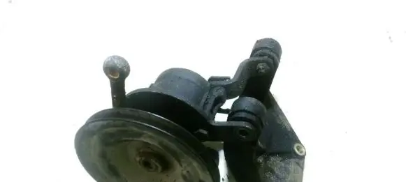 Opel Frontera A Power steering pump 91140190