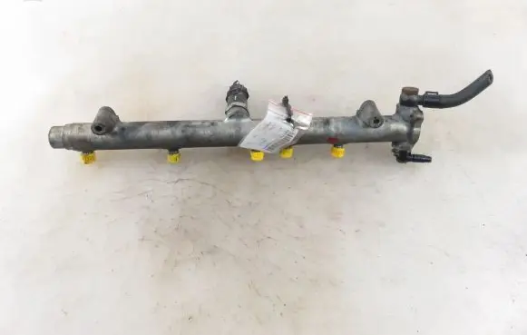 KIA Carens II Fuel main line pipe 0281002405 3140027001 0445214075