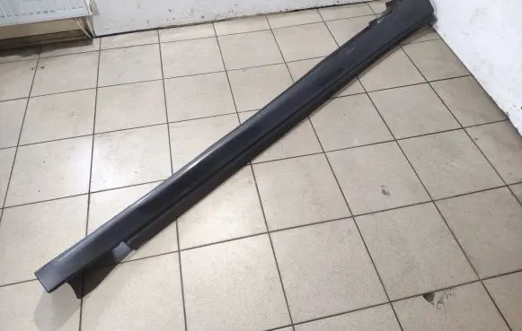 Porsche Panamera (970) Sill 97055950200