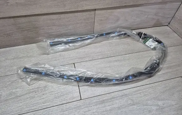 Land Rover Evoque II Engine compartment rubber LR133860