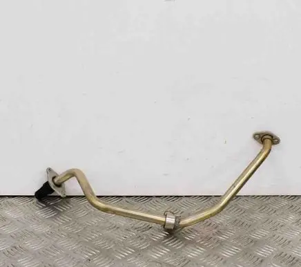 Volkswagen Golf V Other engine bay part