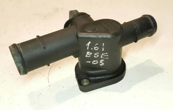 Audi A3 S3 8P Engine coolant pipe/hose 06A121133AL PA66GF30