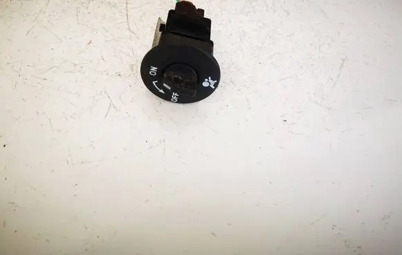 Renault Laguna III Passenger airbag on/off switch 8200169589