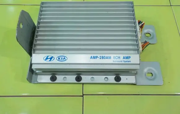 KIA Soul Sound amplifier AMP280AM 963702K000