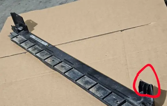 BMW M2 F87 Radiator support slam panel bracket 7848789 15272311