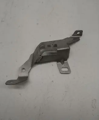Volkswagen Touareg II Horn signal holder/bracket 7P5951193