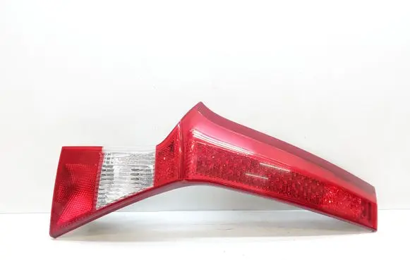 Volvo V70 Tailgate rear/tail lights