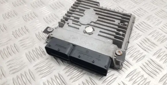 Audi A1 Engine control unit/module ECU 03L906023KQ 03L906023KP