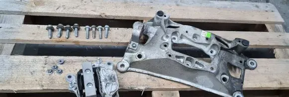 Audi A5 Gearbox mounting bracket 8W0399262AE