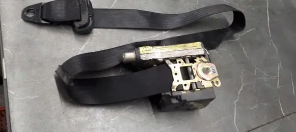 Fiat Multipla Front seatbelt 33019722D