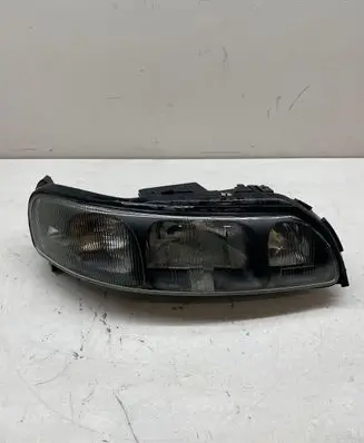 Volvo S60 Headlight/headlamp 89007870 8693588