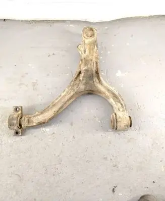 Jeep Grand Cherokee (WK) Front control arm 17M1