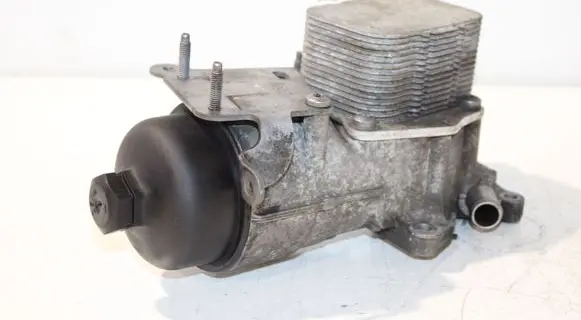 Peugeot 508 RXH Oil filter mounting bracket 9687847480