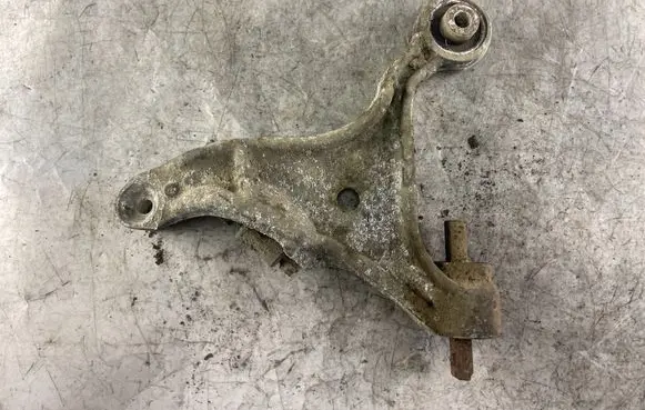 Volvo S60 Front lower control arm/wishbone