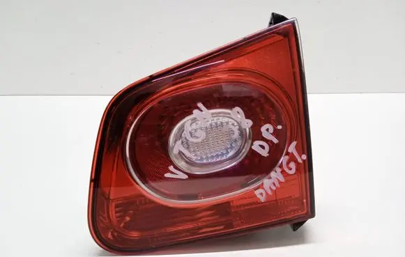 Volkswagen Tiguan Tailgate rear/tail lights 5N0945094B 009692023716