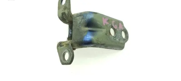 Subaru Outback Rear door lower hinge