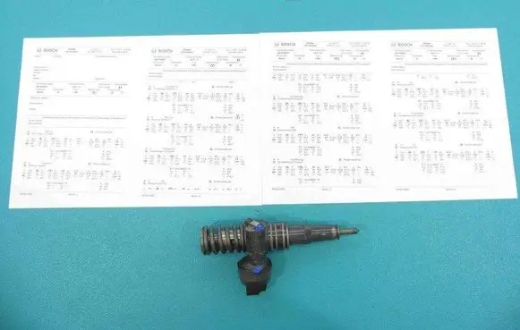 Fuel injector