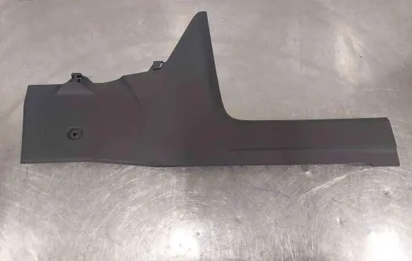 Toyota Sienna XL40 IV Other center console (tunnel) element 5881608050