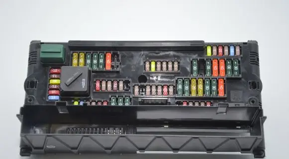 BMW 5 F10 F11 Fuse box set 9252815