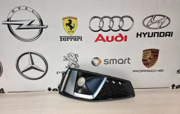 Audi A4 S4 B9 Front bumper lower grill 8W0807682BA