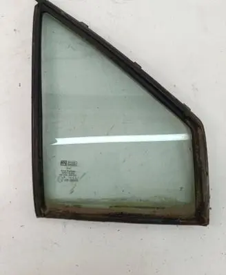 Opel Kadett E Front vent window/glass (coupe) 