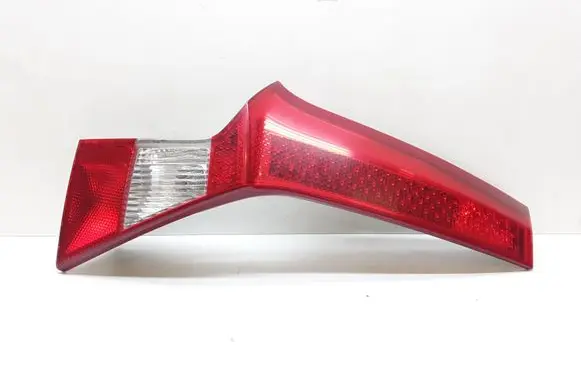 Volvo V70 Tailgate rear/tail lights