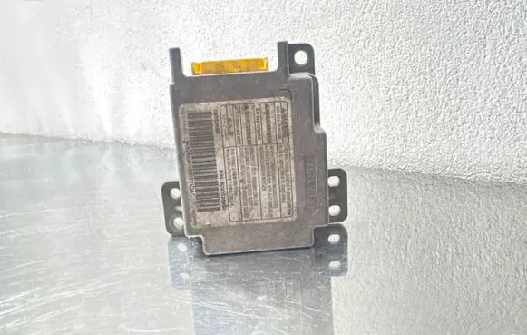 Opel Frontera B Airbag control unit/module 09352689 8093526892