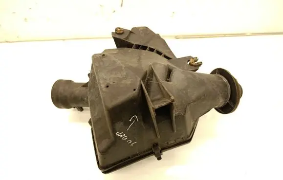 Hummer H3 Air filter box 15839197