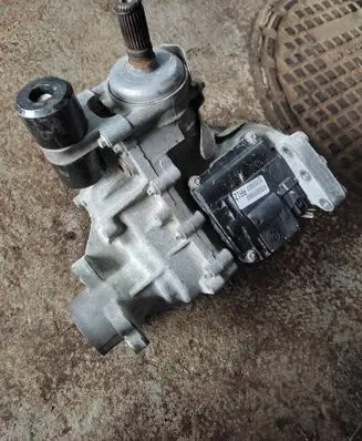 Jeep Cherokee Gearbox transfer box case N12Y328510781 68282446