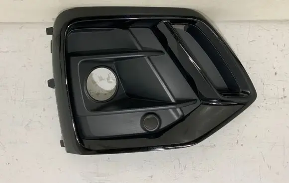 Audi Q5 SQ5 FY Front fog light trim/grill 80F807680 80F807682