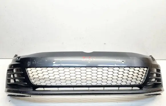 Volkswagen Golf VII Front bumper 5G0807221