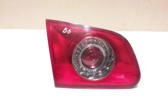 Volkswagen PASSAT B6 Tailgate rear/tail lights 3C9945093