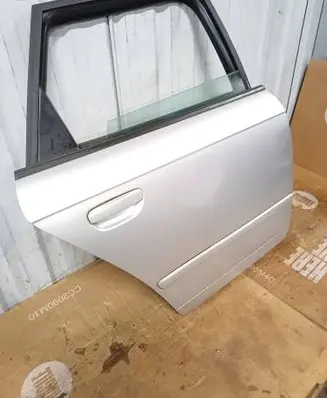 Rear door