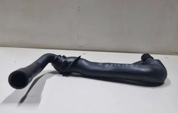 Chrysler PT Cruiser Breather hose/pipe A6640160381
