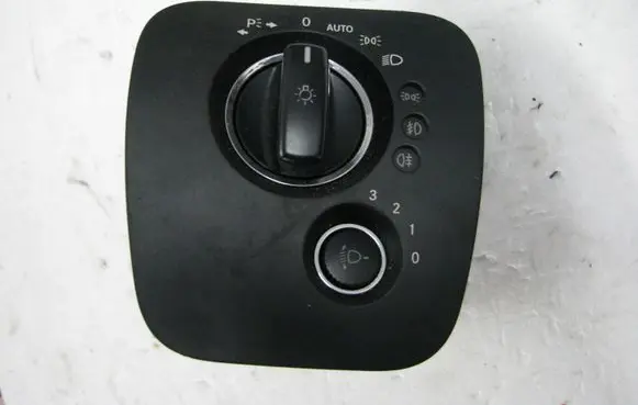Mercedes-Benz CLS C219 Light switch A2195450604