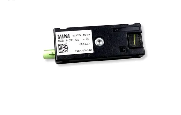 Mini Clubman F54 Aerial antenna amplifier 9393701