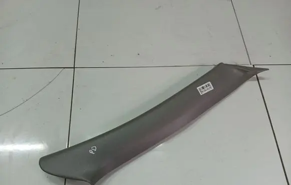(C) pillar trim