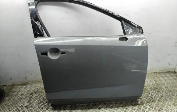 Nissan Qashqai J12 Front door