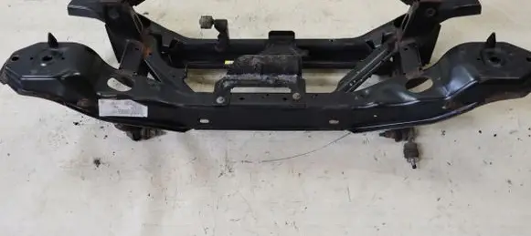 Volvo V40 Rear axle beam with reductor 3335288