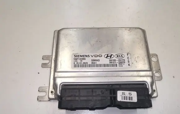 KIA Sportage Engine control unit/module 3910323170 3912123070 5WY1A98A