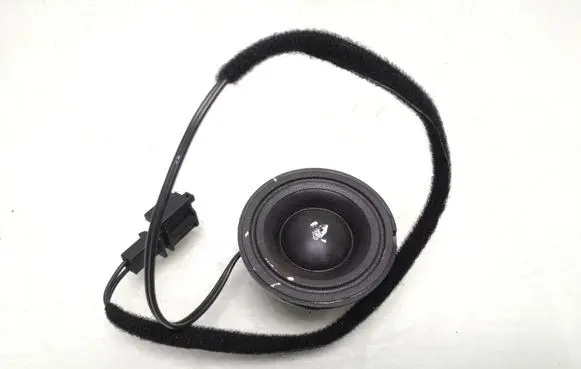 Volkswagen Touareg I Front door high frequency speaker 7L6035415A