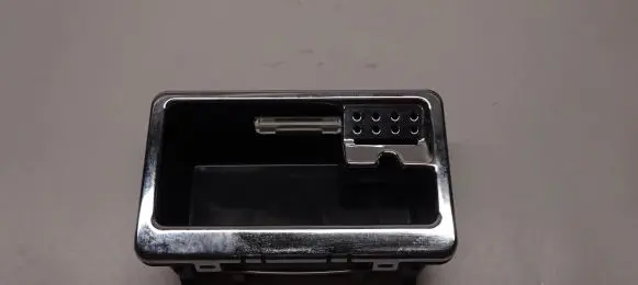 Mercedes-Benz C W204 Car ashtray A2048100330