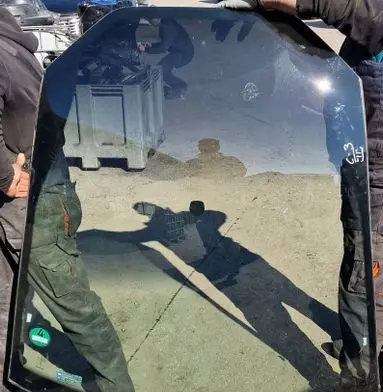 Citroen C3 Front windscreen/windshield window 
