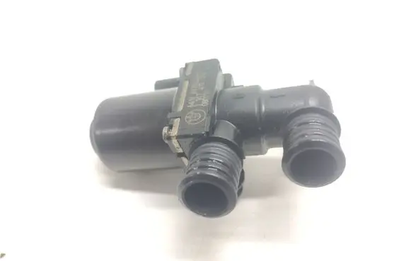 BMW 5 E60 E61 Coolant heater control valve 6411692022602 1147412174