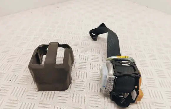 Renault Kadjar Rear seatbelt 888419687R 061653 30042017