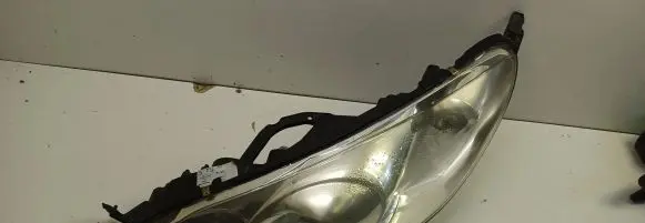 Peugeot 407 Headlight/headlamp