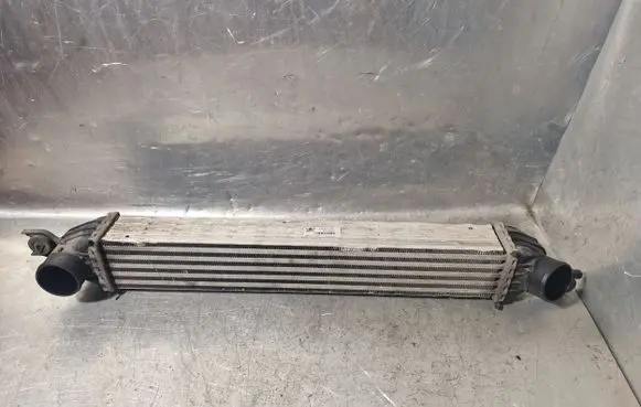 Mini Cooper Countryman R60 Intercooler radiator 275127707 AU0000226 X4445001