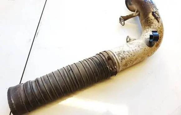 Volkswagen Golf V Intercooler hose/pipe