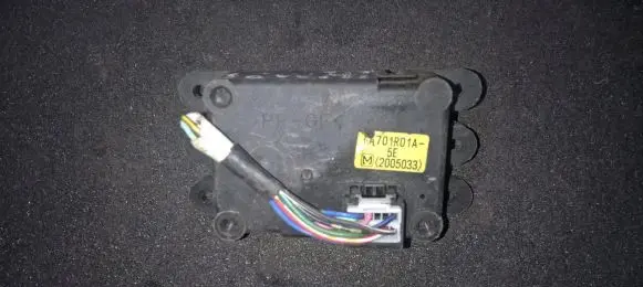 Mazda 323 F Air flap motor/actuator ga701r01a ga701r01a-5e